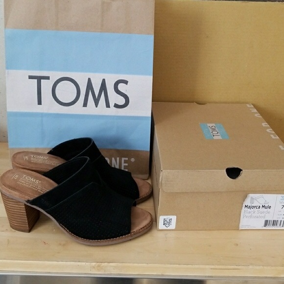 Toms Shoes - NEW!! Toms Majorca Perforated Mule Black Suede 7
